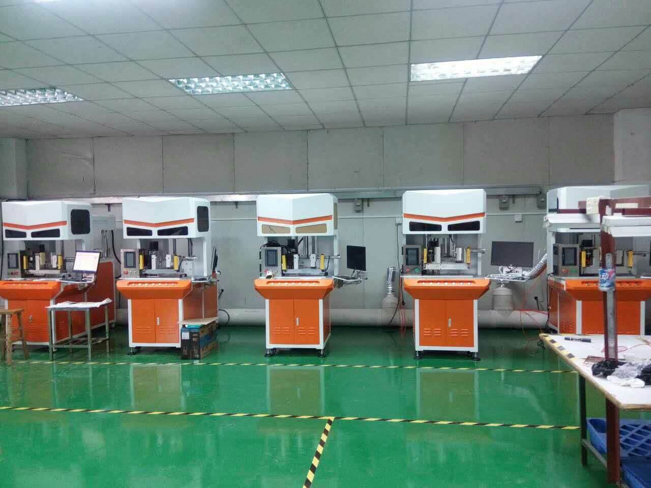 PCB板自動(dòng)化激光設(shè)備生產(chǎn)線 PCB板自動(dòng)化激光設(shè)備生產(chǎn)線