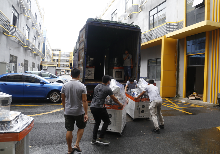 紫外線激光打標(biāo)機(jī)出貨虎門 紫外線激光打標(biāo)機(jī)出貨虎門