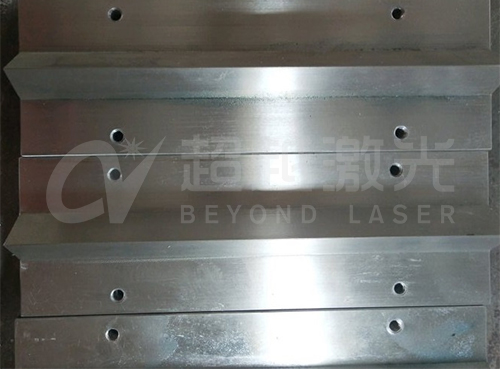 激光打孔機應(yīng)用熔噴布絲板模具的效果