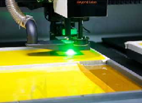 紫外激光切割機的特征優(yōu)勢1 紫外激光切割機的特征優(yōu)勢1